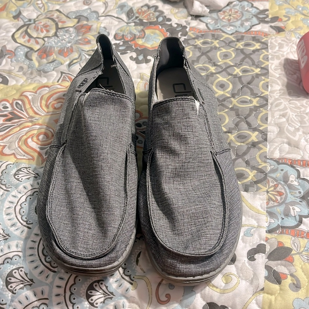 Men’s Hey dude. Size 11
